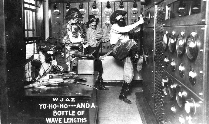 Radio_station_WJAZ,_Chicago,wave_pirates_publicity_photograph(1926)